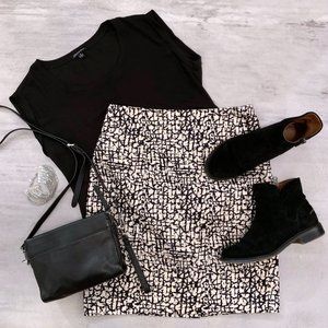 Valerie Bertinelli Abstract Pencil Skirt